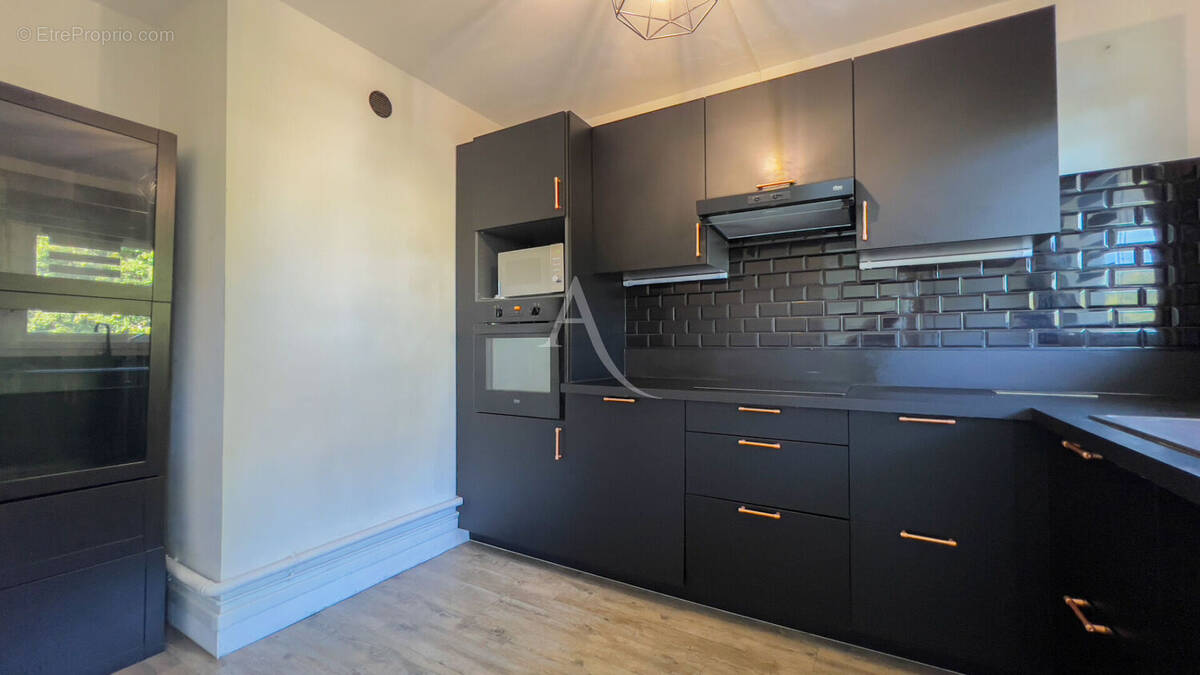 Appartement à YERRES