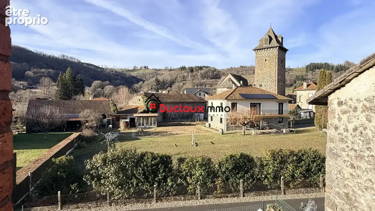 Maison en pierre à rénover avec terrain - Vallée de la Jordanne - photo 11