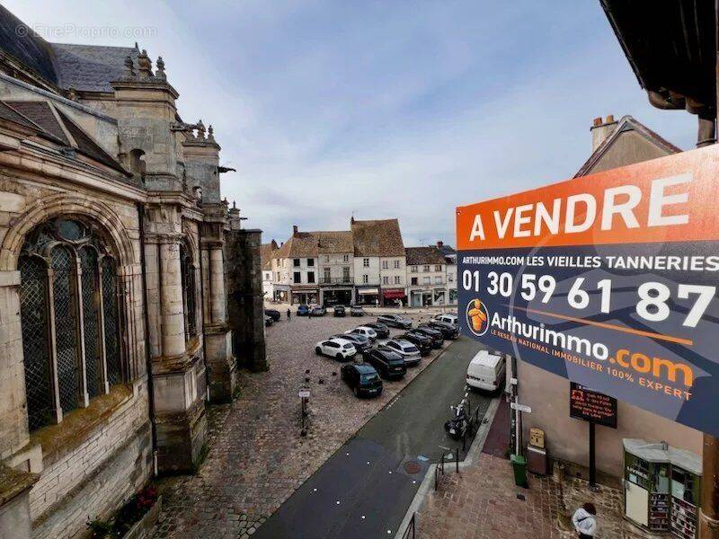 Appartement à HOUDAN