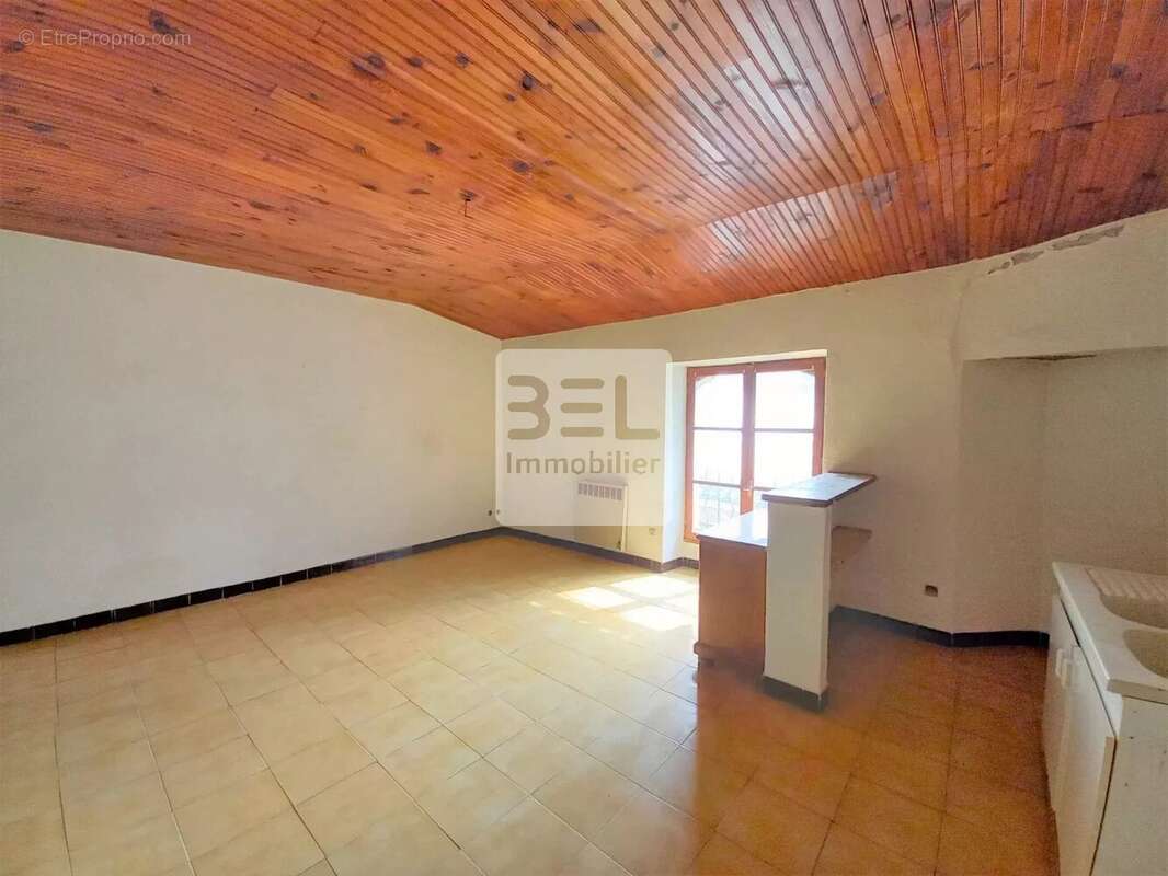 Appartement à PONT-SAINT-ESPRIT