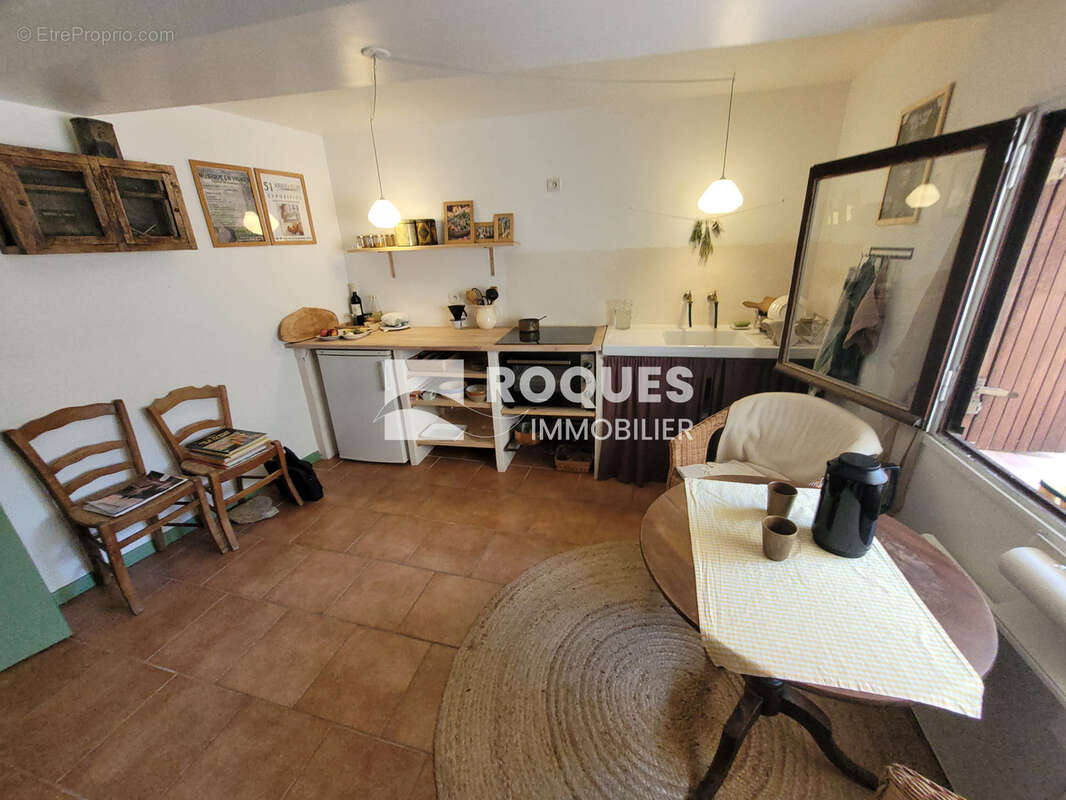 A Vendre, ST GERVAIS SUR MARE, maison de village - photo 4