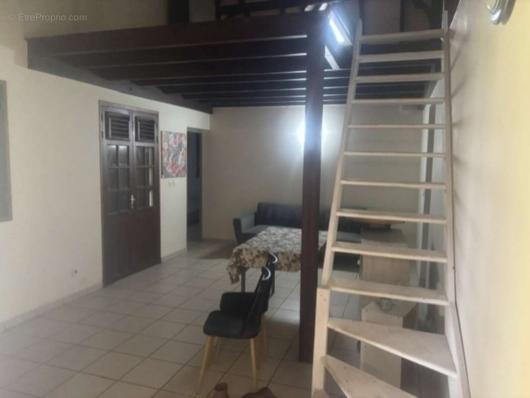 Maison à vendre 4 pièces LE ROBERT (972), petite vue mer !!! - photo 4