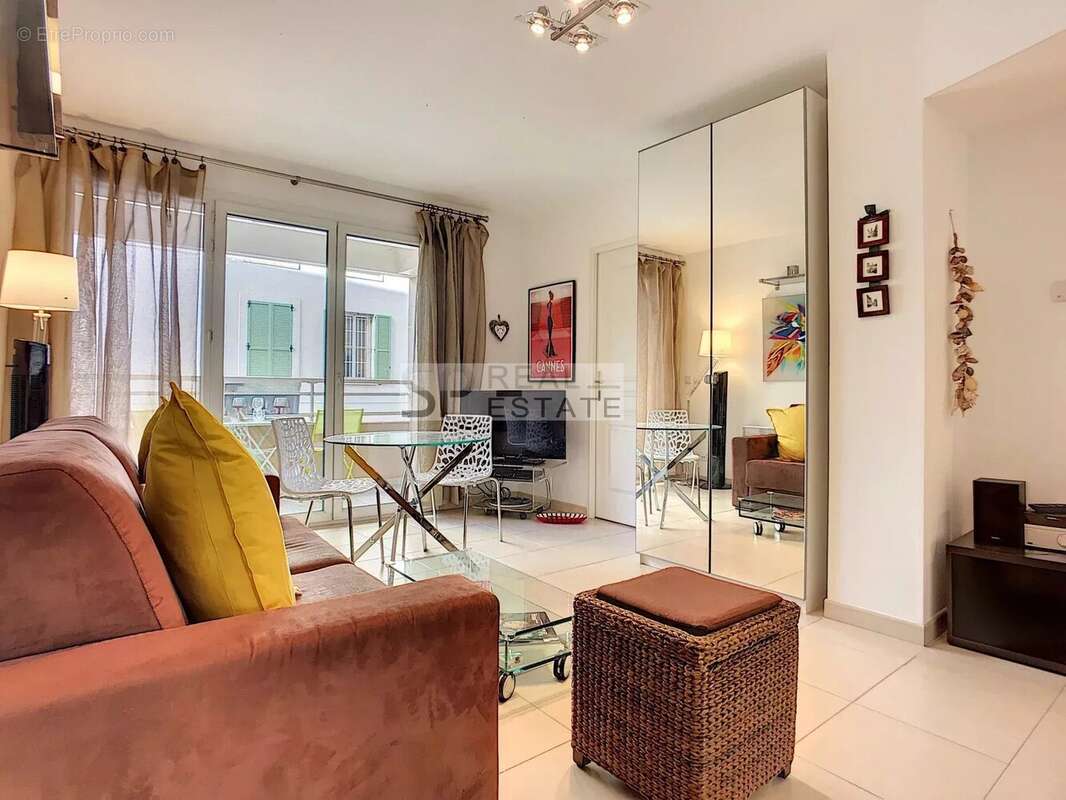 Appartement à CANNES