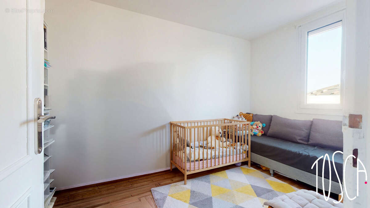 Appartement à THIAIS