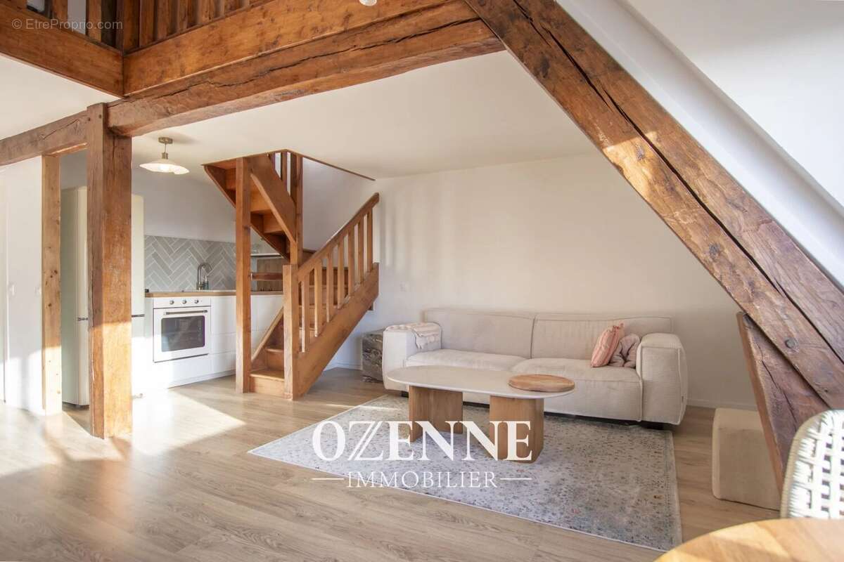 Appartement à TOURGEVILLE