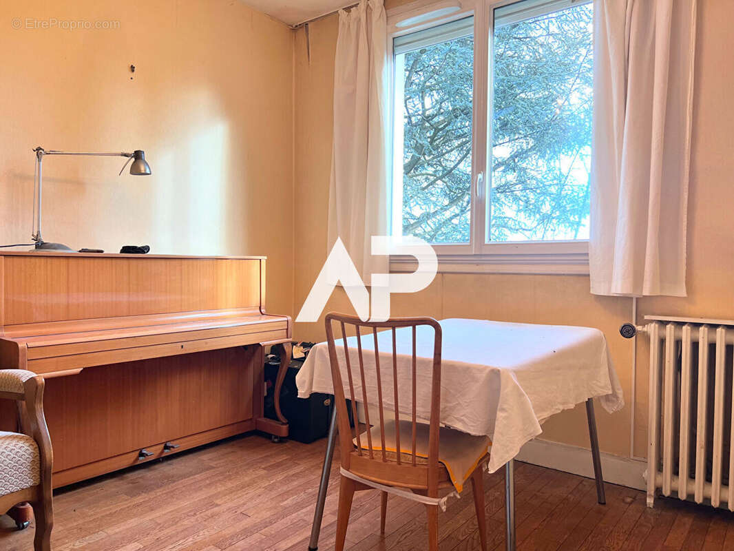 Maison à MONTMORENCY