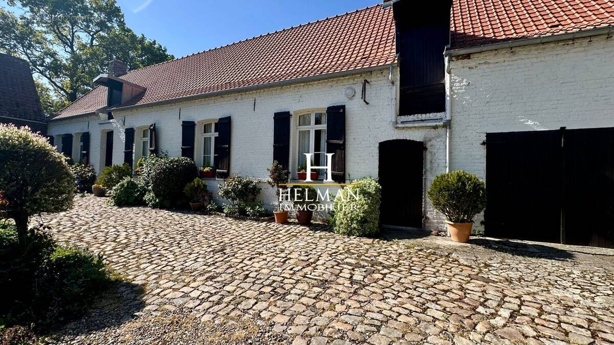 Maison à RENESCURE