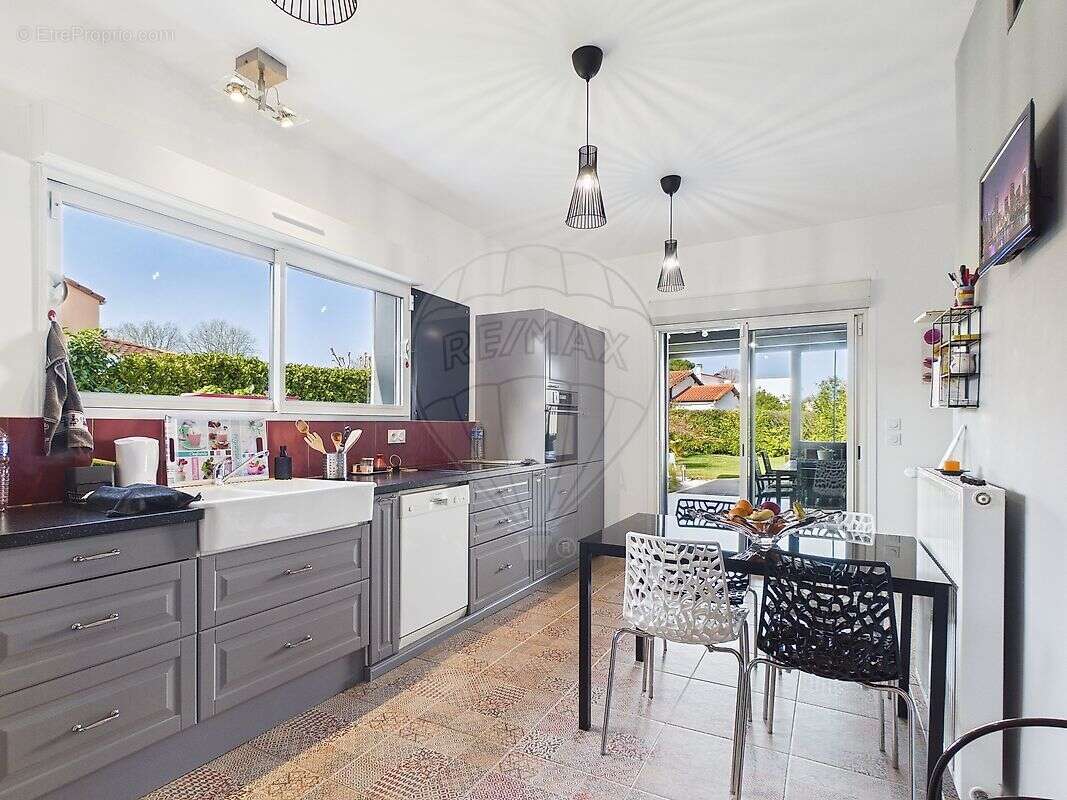 Maison à VAUX-SUR-MER