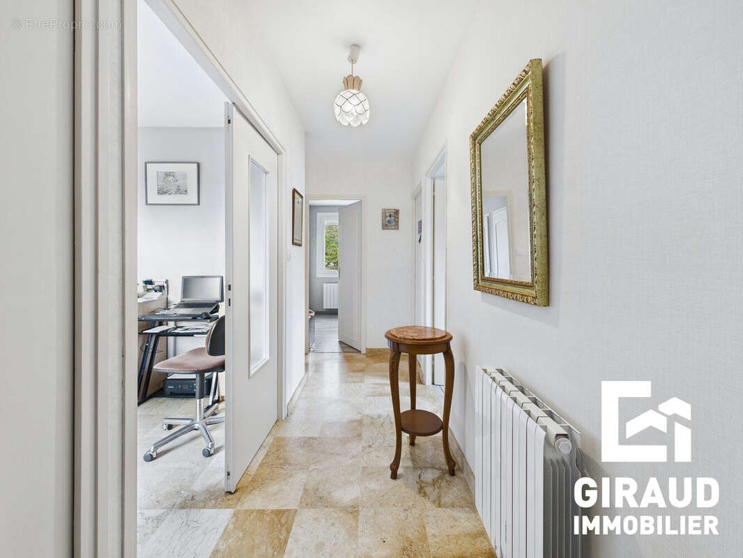 Maison à L&#039;ORBRIE