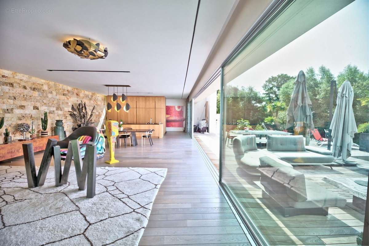 Christine &amp; Marc Stanord Palmer Immobilier - Maison à BIEVRES