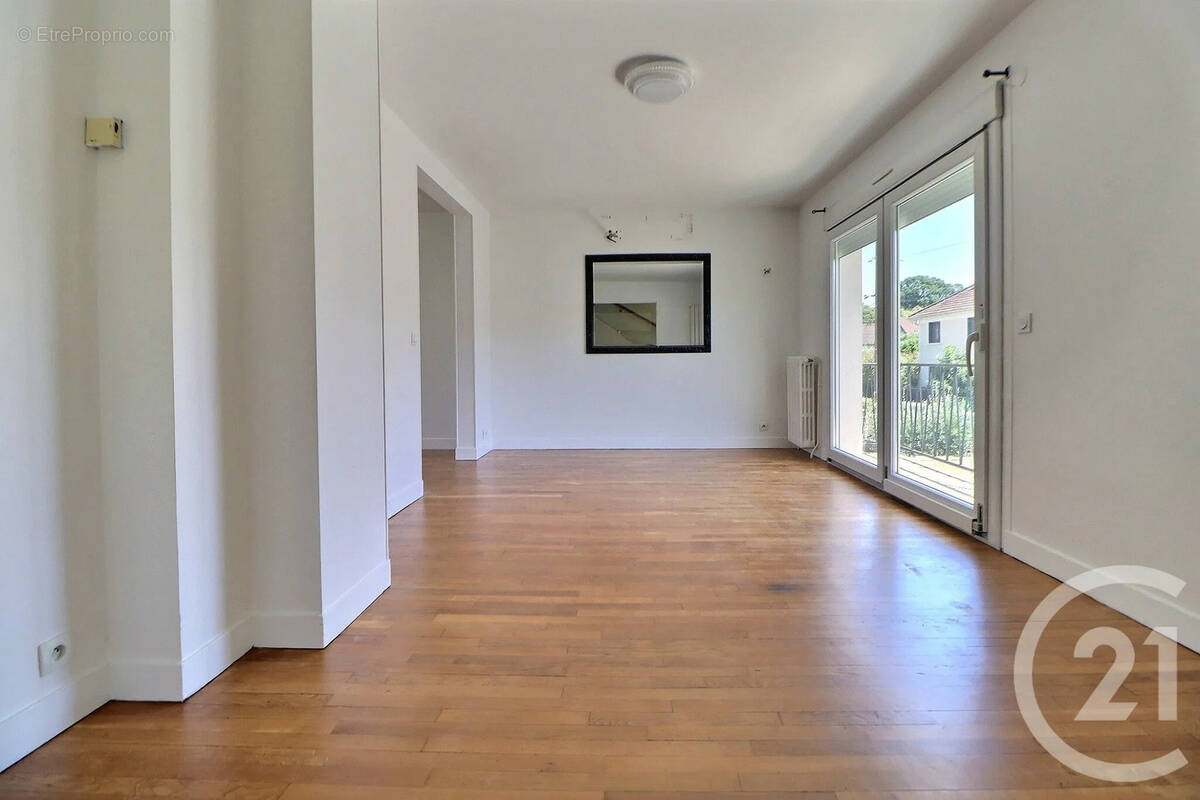 Maison à AULNAY-SOUS-BOIS