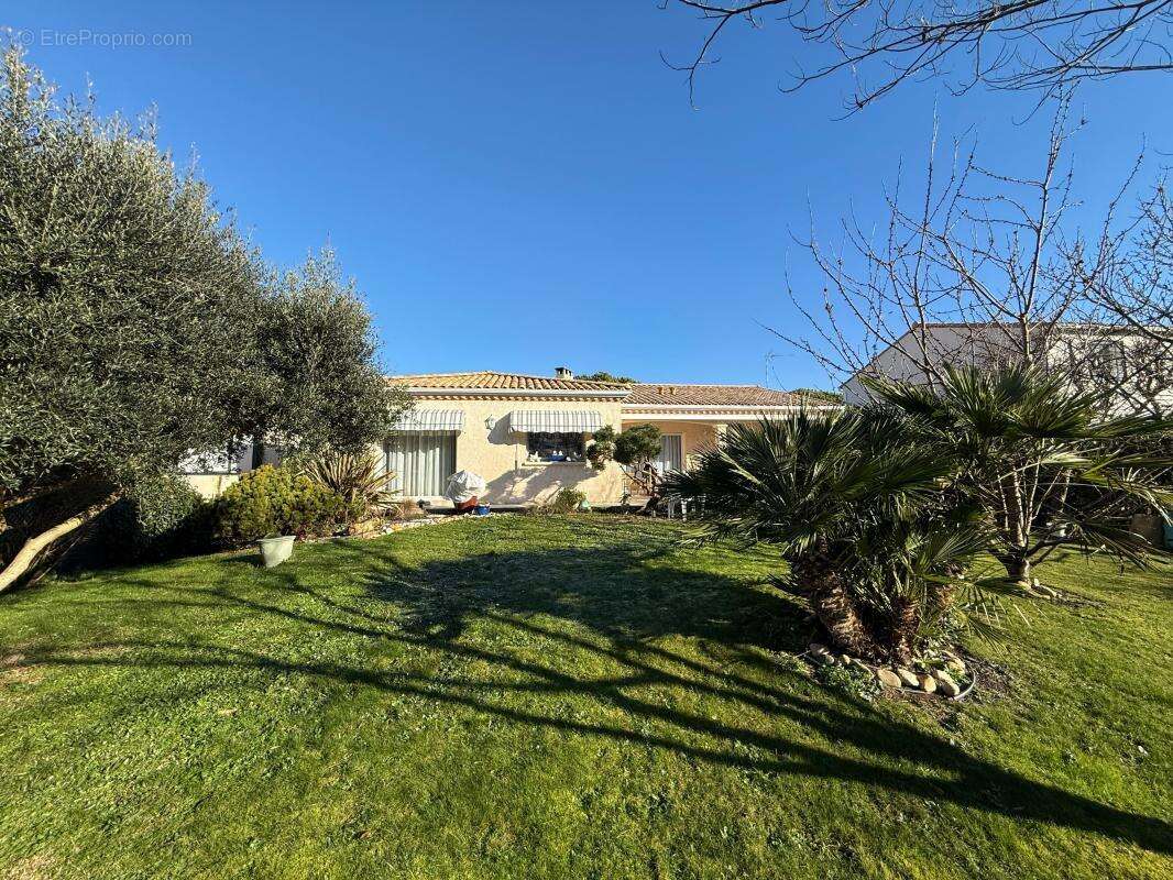 Maison à SAINT-PALAIS-SUR-MER