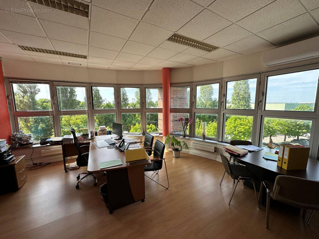 Commerce à VILLIERS-SUR-MARNE