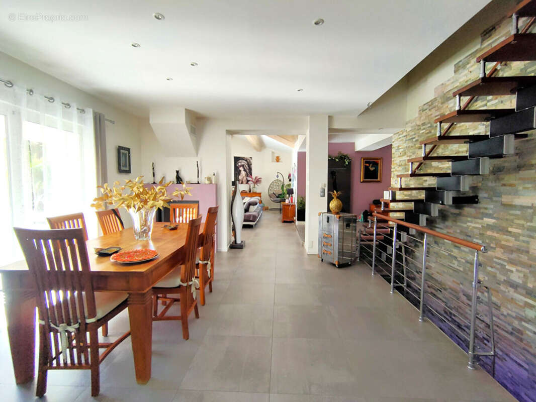 Maison à DRAGUIGNAN