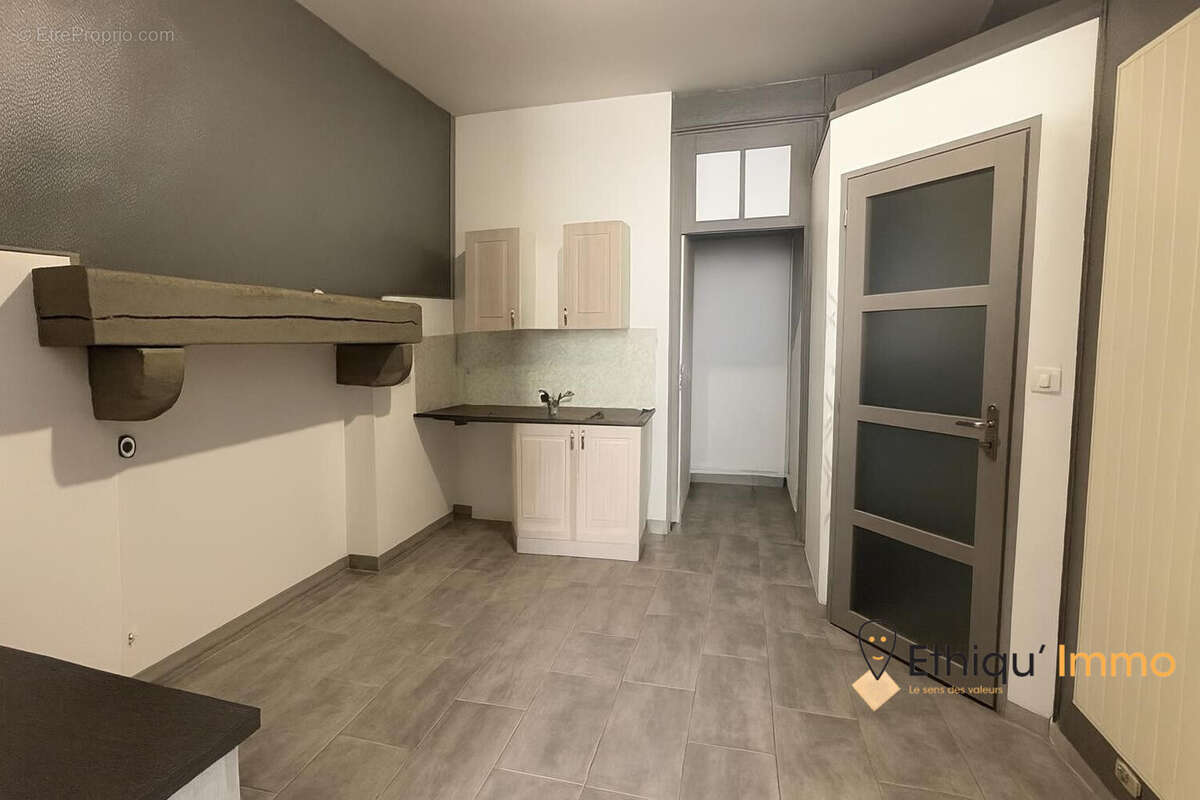 Appartement à BAR-SUR-AUBE