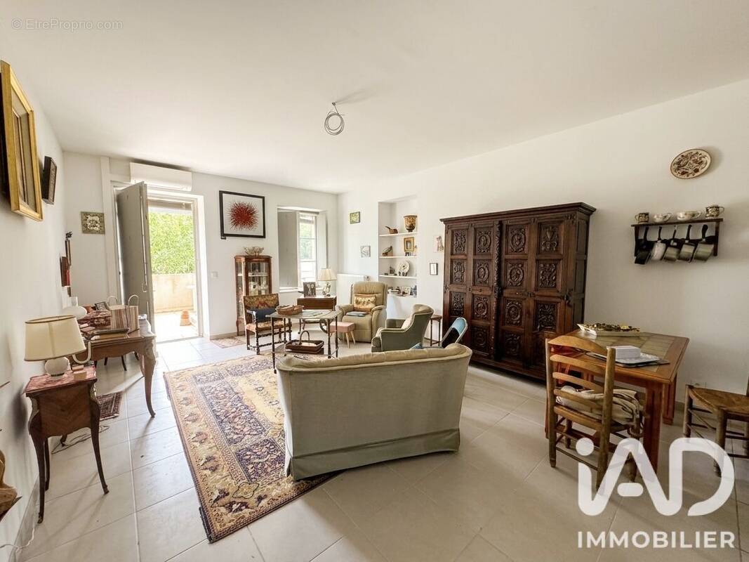 Photo 1 - Appartement à FONTVIEILLE