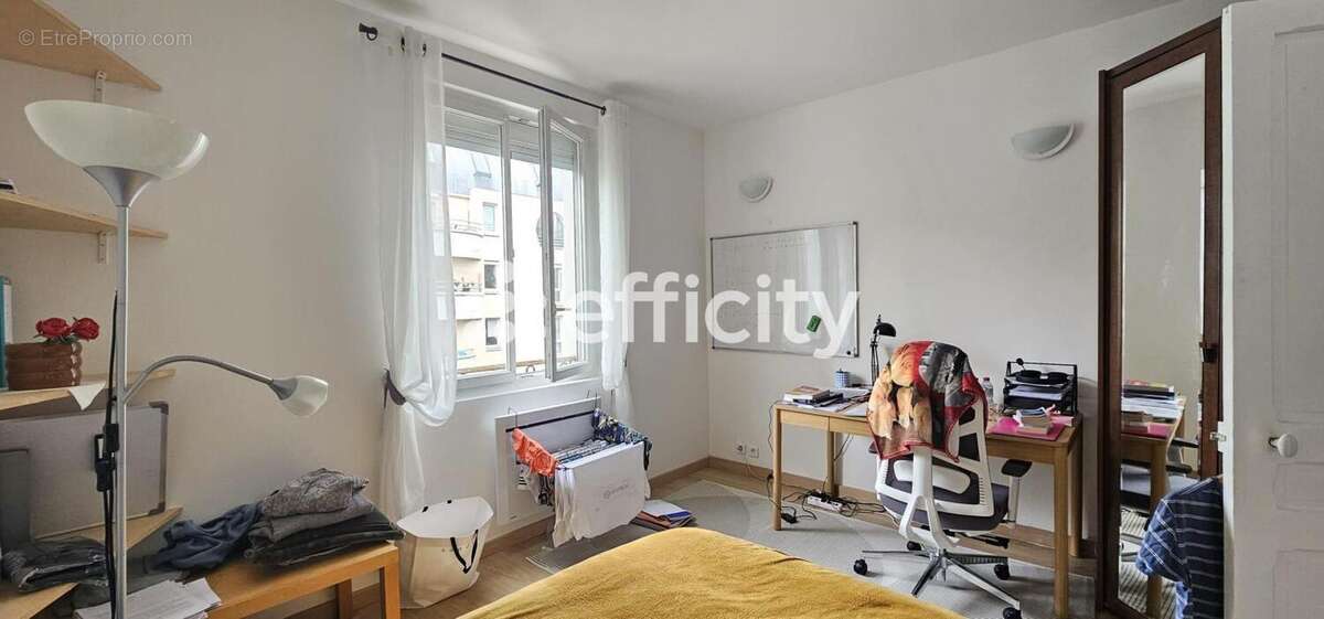 Appartement à PARIS-12E
