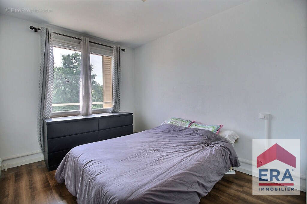 Appartement à SORGUES