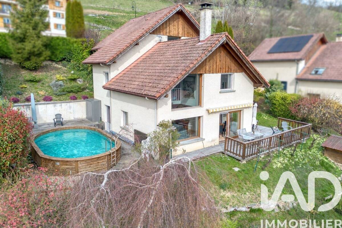 Maison 206 m² à Les Adrets  - photo 1