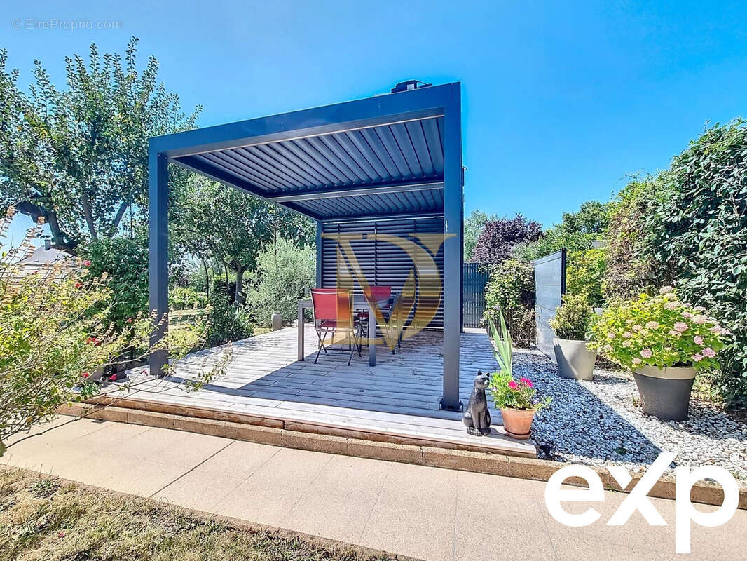 Maison à LA CROIX-EN-TOURAINE