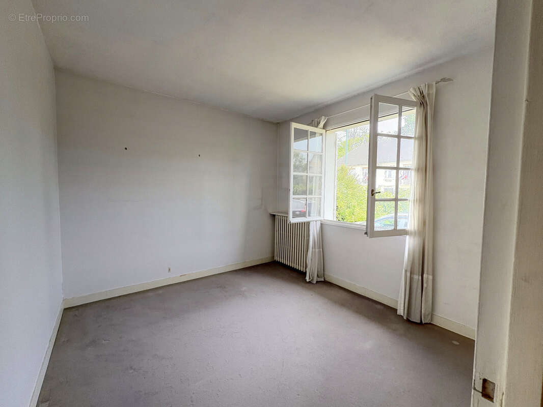 Maison à LA ROCHETTE