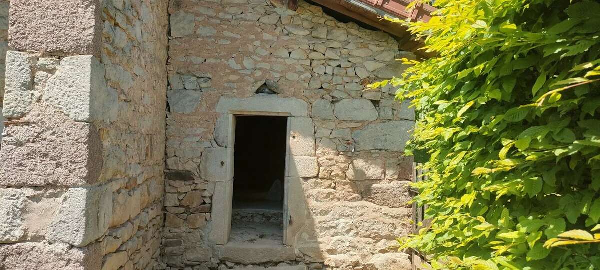 Maison à BEAUBERY