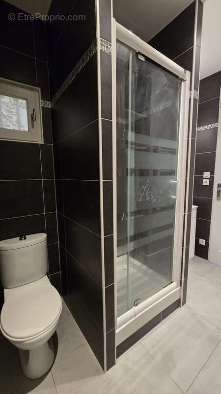 Appartement à LIMOURS