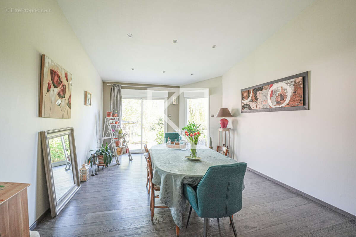 Maison 186 m² à Loigne-Sur-Mayenne  - photo 6