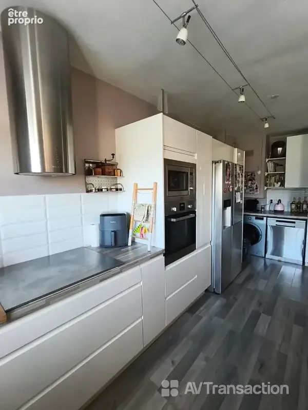 Appartement 4 pièces 73 m² à vendre à Marignane (13700) - photo 7