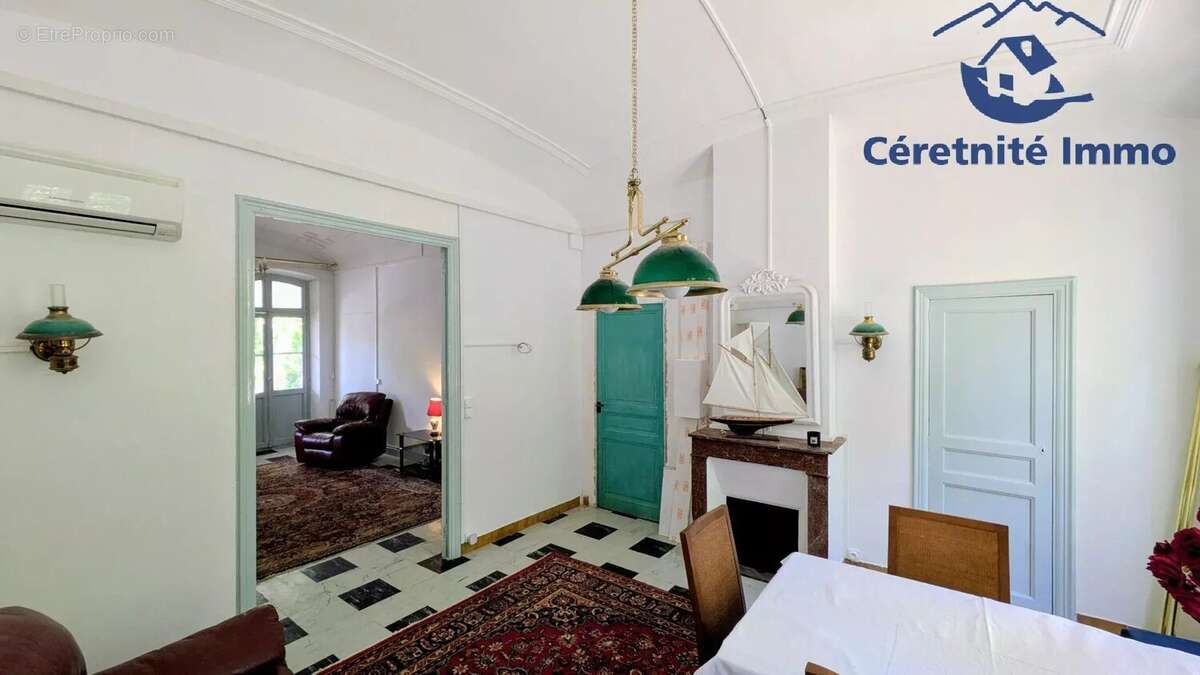 Appartement à LE PERTHUS