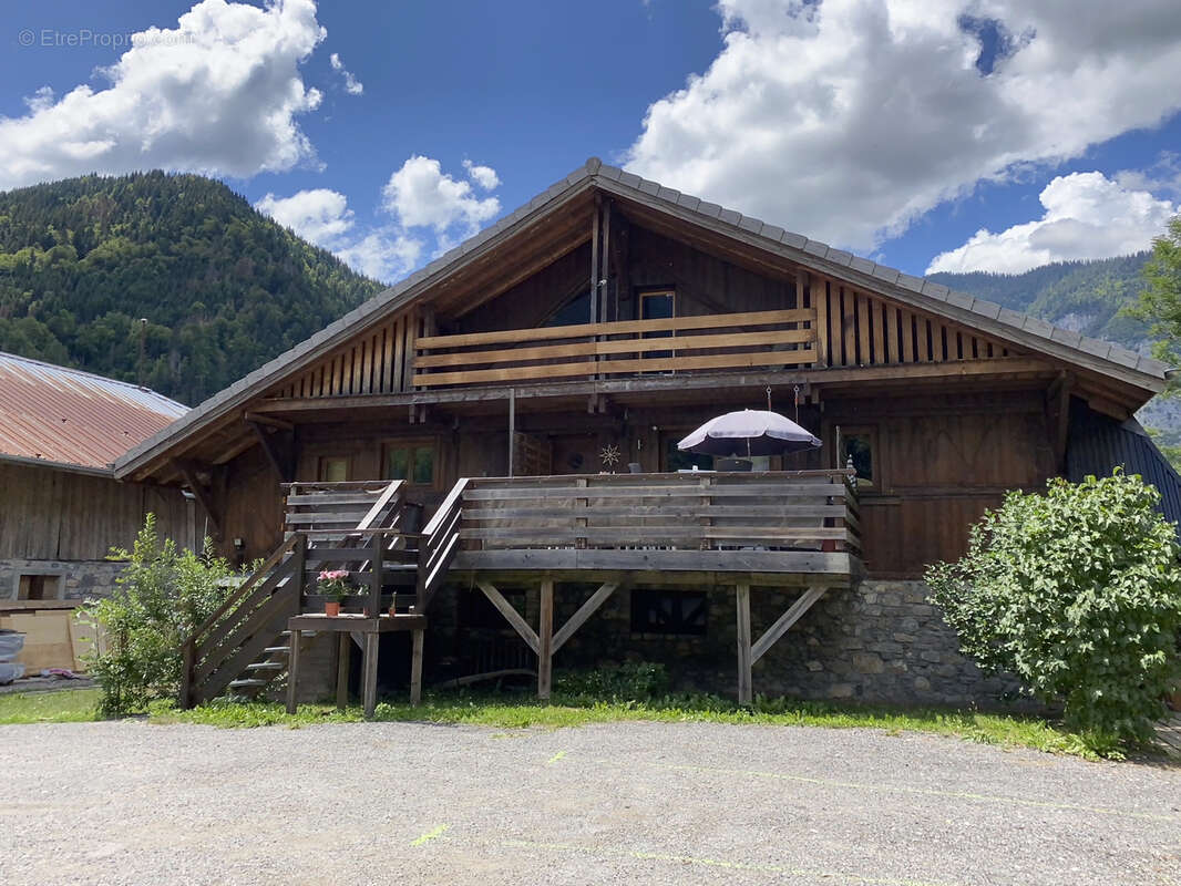 Appartement à LE BIOT