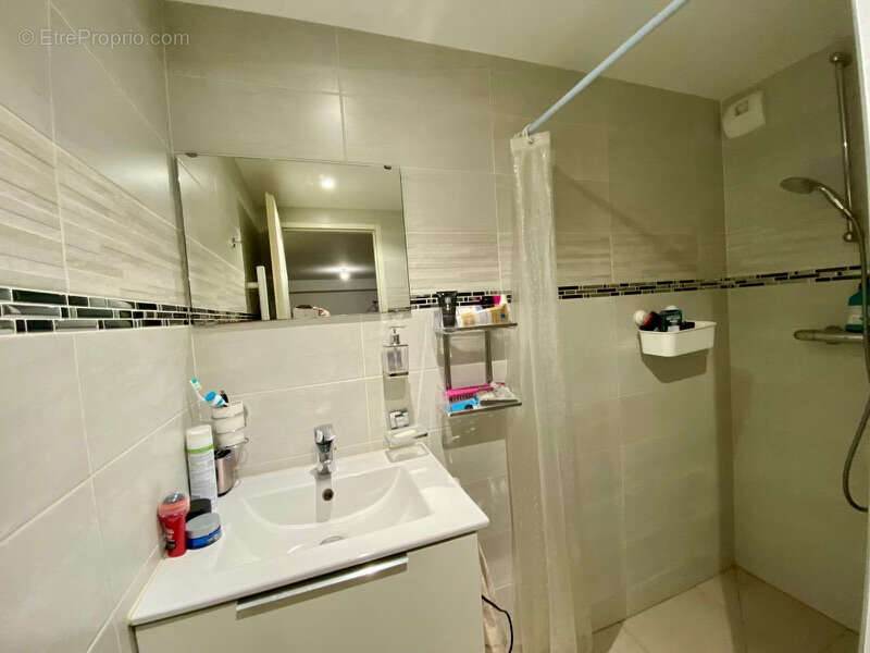 Maison à SARTROUVILLE