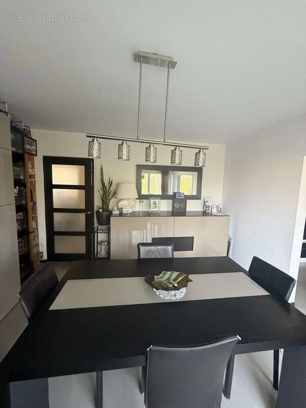 Appartement à VELIZY-VILLACOUBLAY