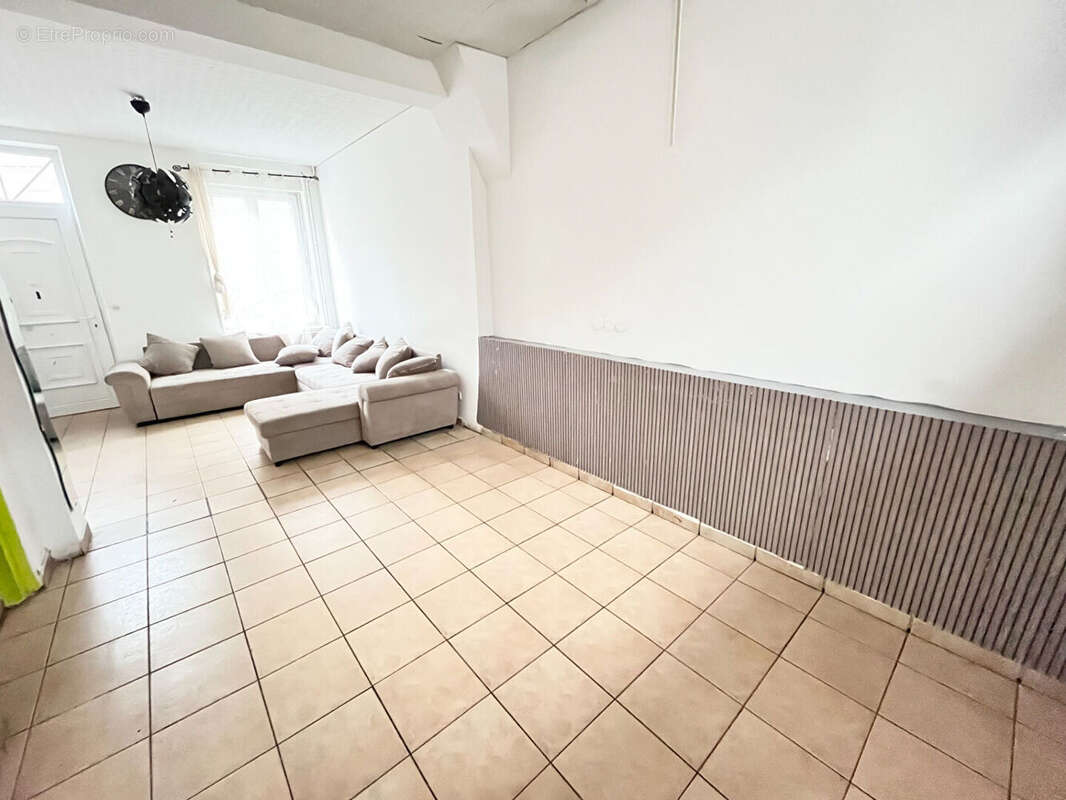 Maison à LA MADELEINE