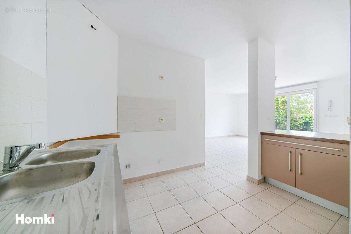 Appartement à SALON-DE-PROVENCE