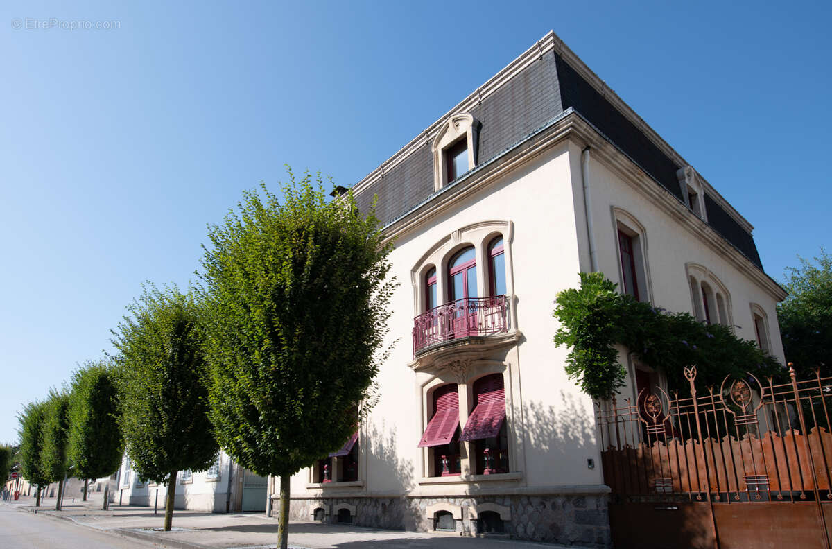 Maison à REMIREMONT