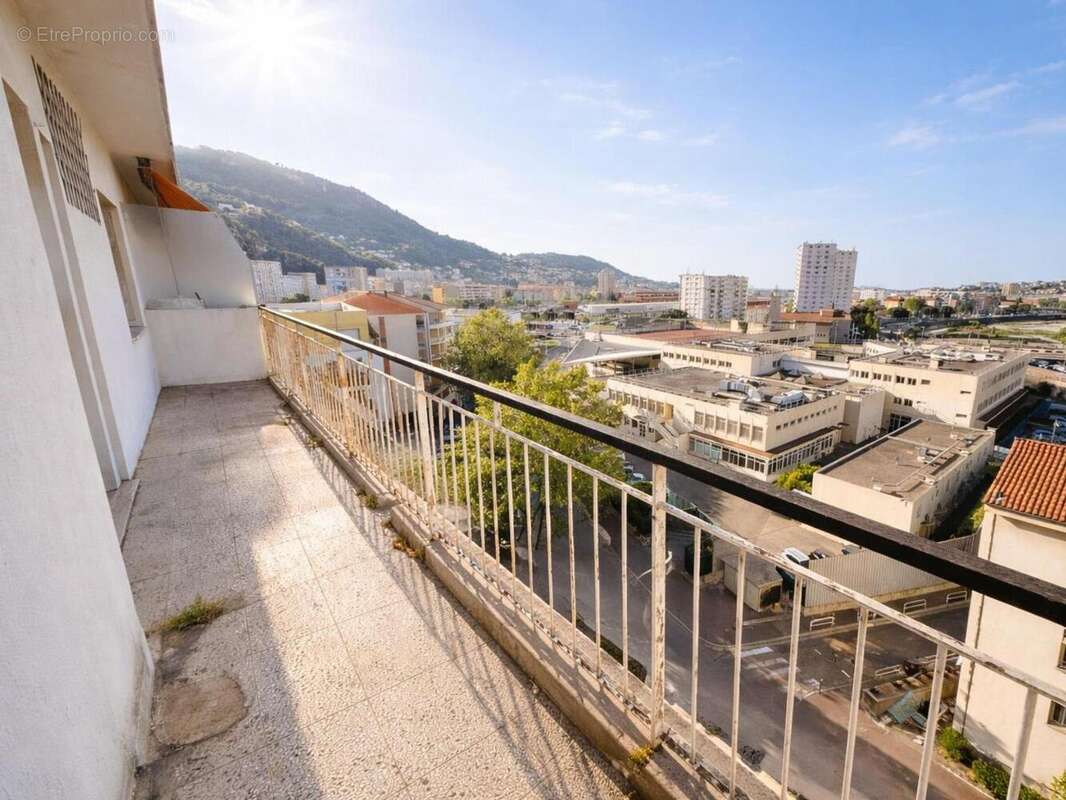   - Appartement à NICE