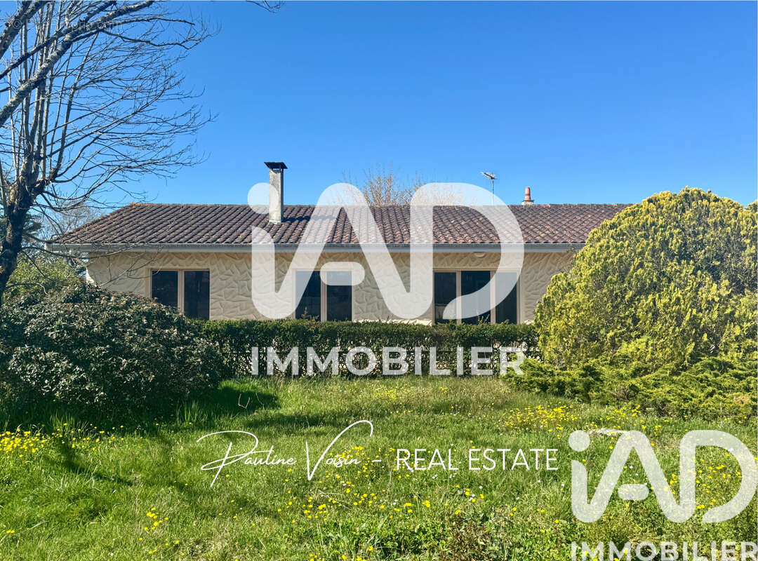 Photo 1 - Maison à LE TAILLAN-MEDOC