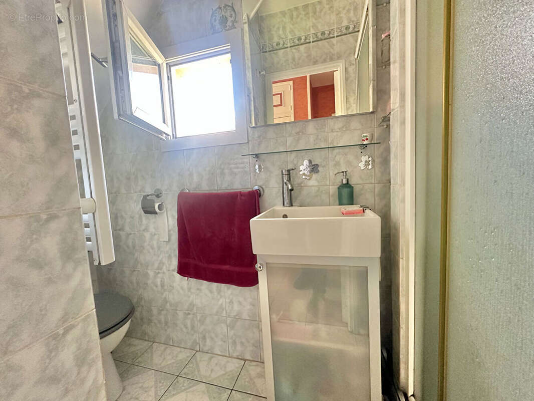 Maison à SARTROUVILLE