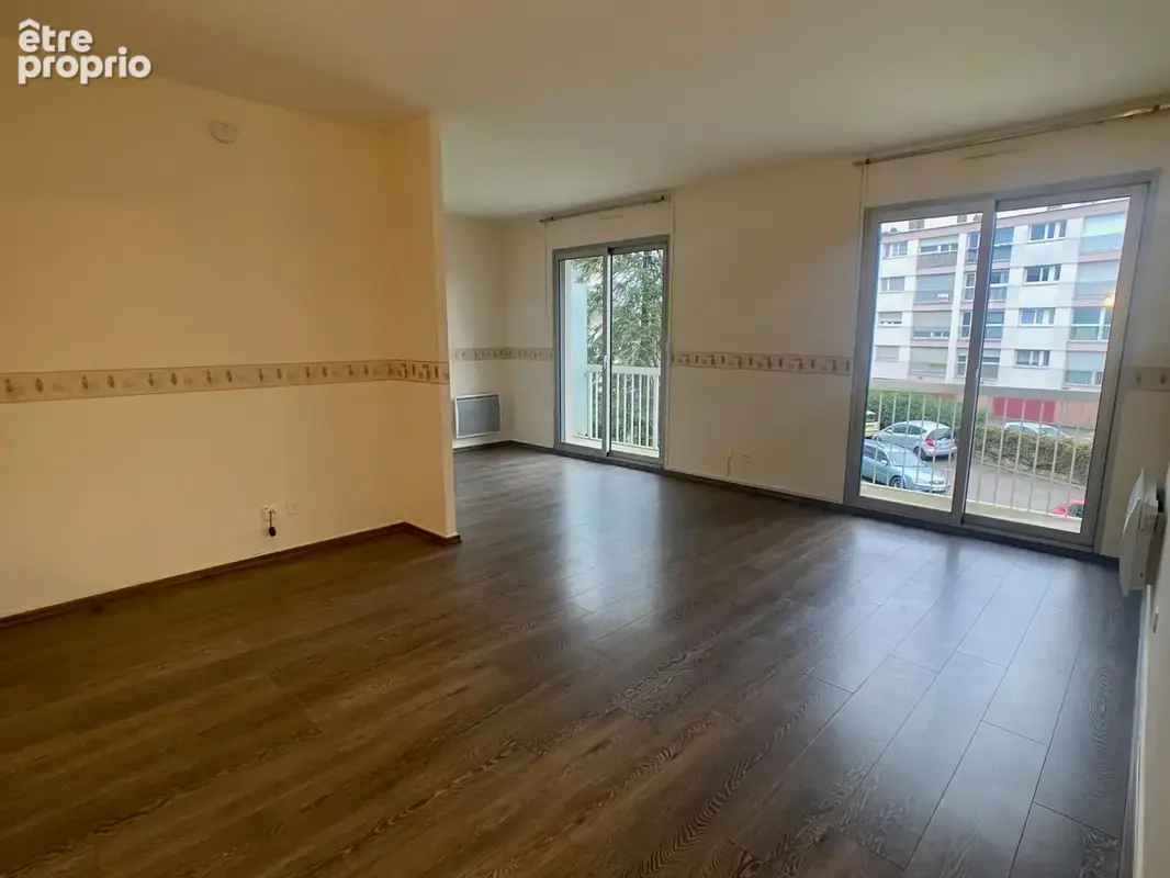 T1 de 37m2 balcon garage cave Le Ban St Martin - photo 2