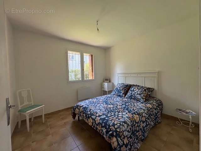 Maison à MONTELIMAR