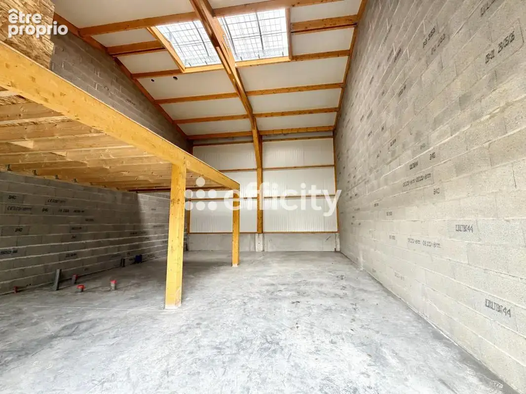 Locaux/Biens immobiliers - photo 2