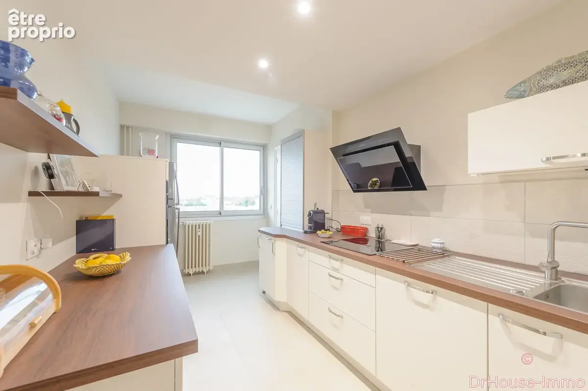 Appartement 3 pièces 82 m² à vendre à La Rochelle (17000) - photo 5