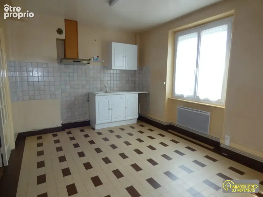 Appartement 3 pièces 70 m² à vendre à Saint-Hilaire-Du-Harcouet (50600) - photo 2