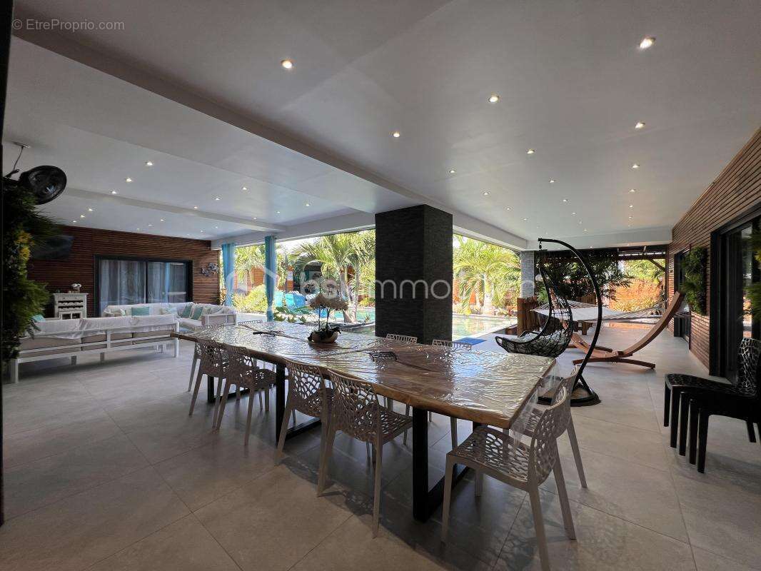 Maison à SAINT-FRANCOIS