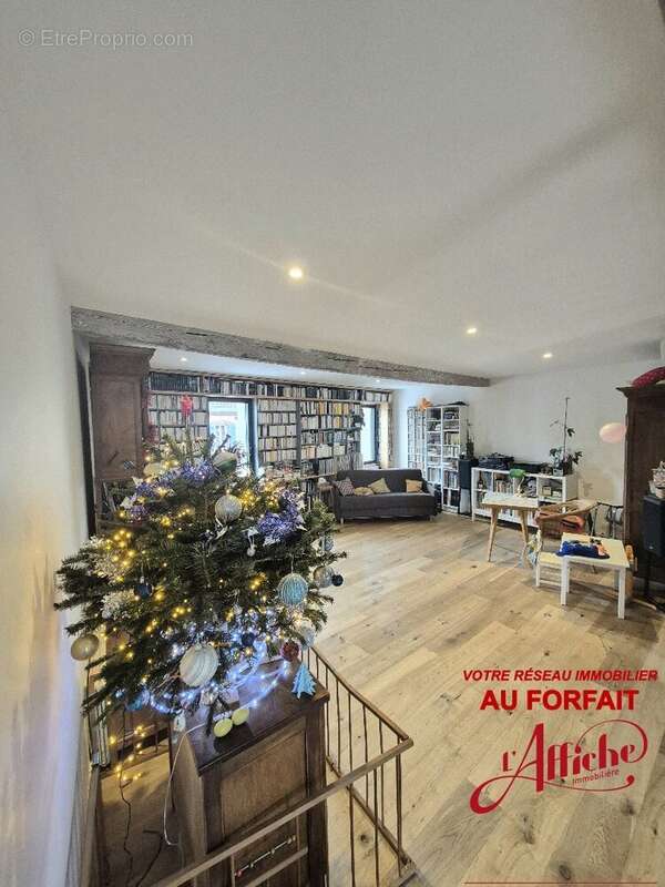 Maison à BRUGUIERES