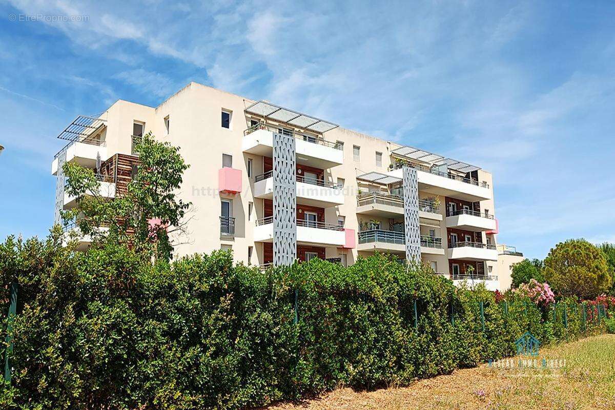 Appartement à LA LONDE-LES-MAURES