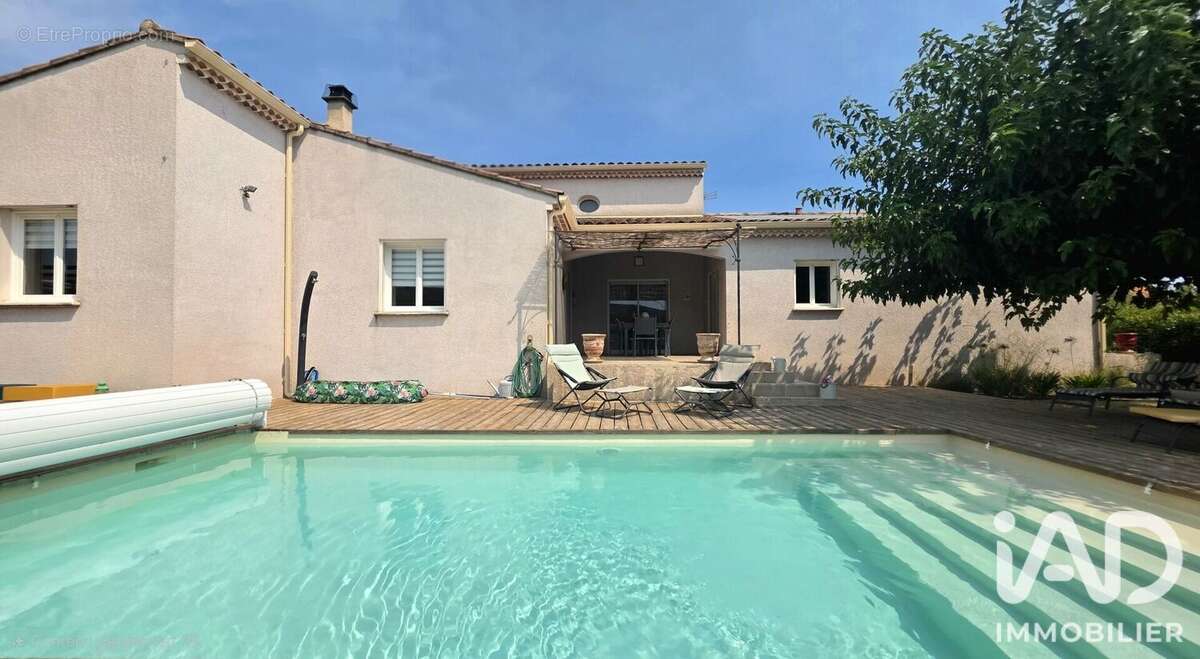 Maison 180 m² à Pont-Saint-Esprit  - photo 2