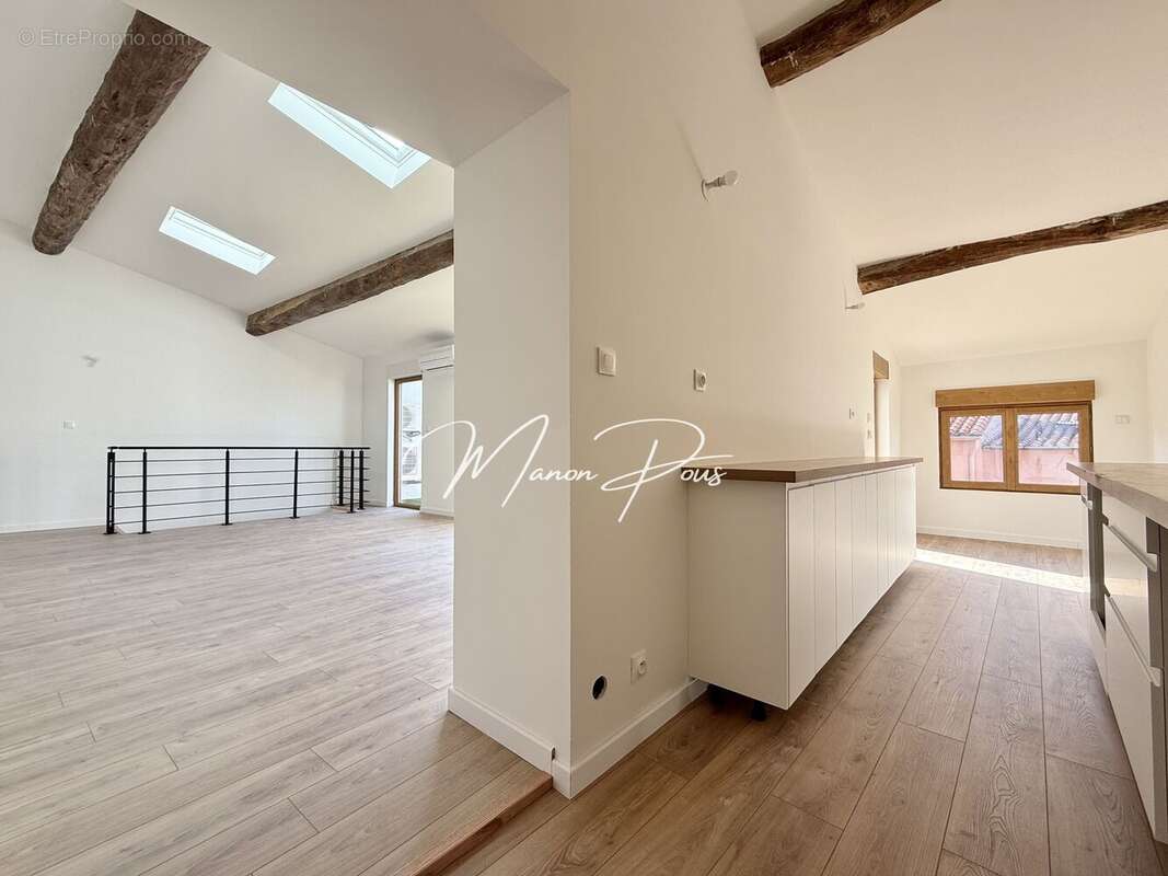 Maison à SAINT-ESTEVE