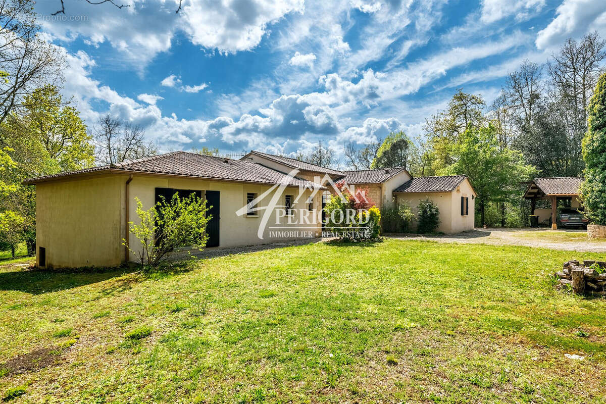 Maison à LALINDE